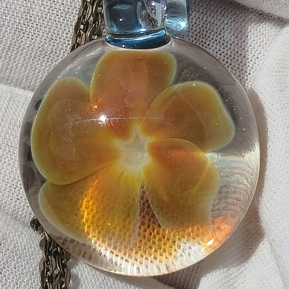 Peachie Bloom Flower - Image 2