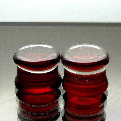 3/4" Garnet Red Glass Plugs - Image 2
