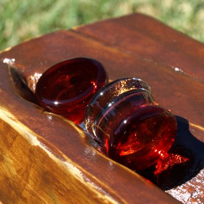 3/4" Garnet Red Glass Plugs